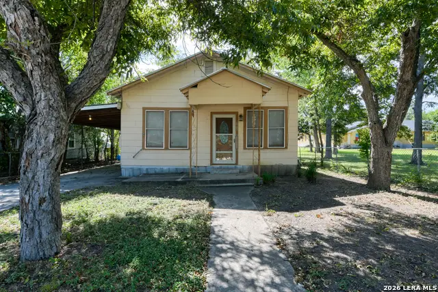 2065 W Mill St, New Braunfels, TX 78130 - #1