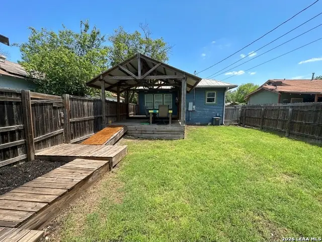 1019 W Elsmere Pl, San Antonio, TX 78201 - #3