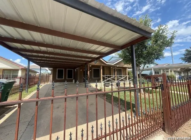 11334 Highcrest Dr, San Antonio, TX 78224 - #3