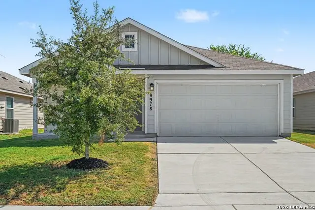 9978 Sarrebourg St, Schertz, TX 78154 - #1