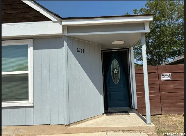 8711 Port Of Call Dr, San Antonio, TX 78242 - #2