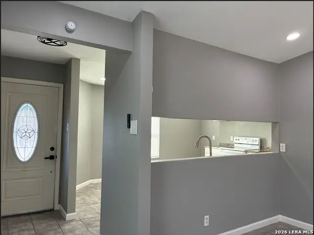 8711 Port Of Call Dr, San Antonio, TX 78242 - #3