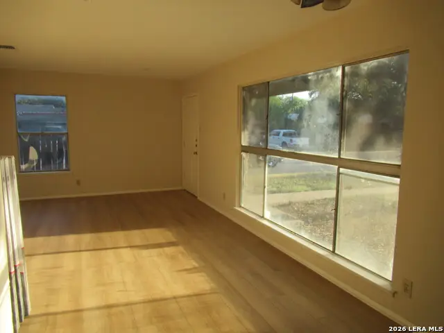702 Longleaf St, San Antonio, TX 78219 - #2