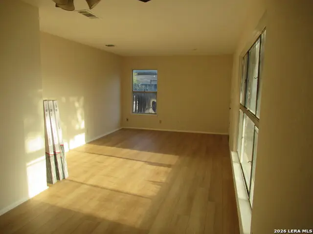 702 Longleaf St, San Antonio, TX 78219 - #3