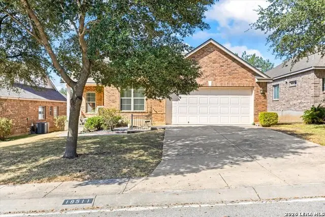 19511 Highgrove Ln, San Antonio, TX 78258 - #2