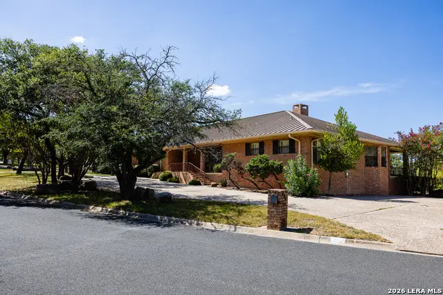 304 Spring Mill Dr, Kerrville, TX 78028 - #2