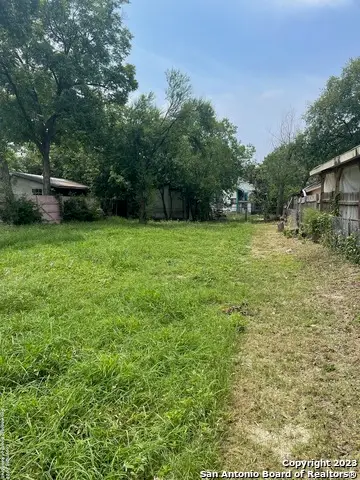 812 W Hollywood Ave, San Antonio, TX 78212 - #3