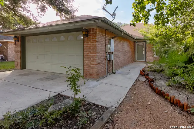 1674 Lantana Cir, New Braunfels, TX 78130 - #2