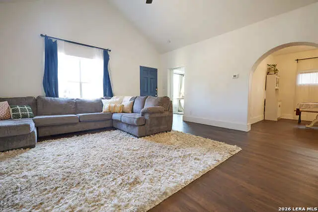 1531 W Summit Ave, San Antonio, TX 78201 - #3