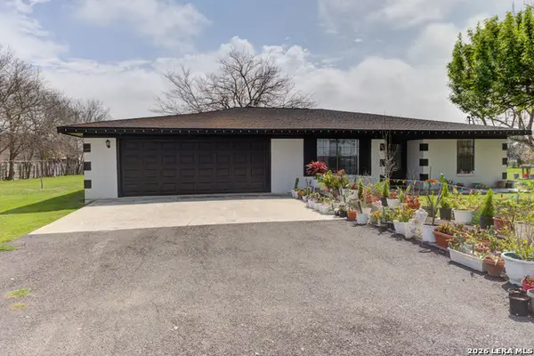 2911 Morningside Dr, New Braunfels, TX 78130