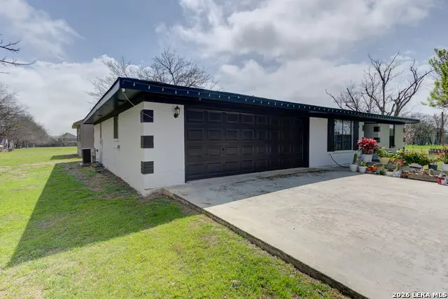 2911 Morningside Dr, New Braunfels, TX 78130 - #2
