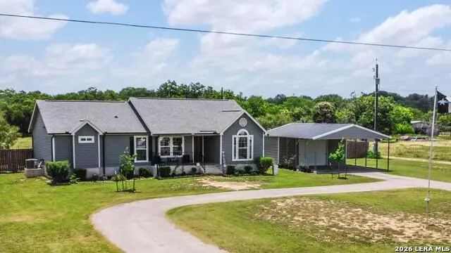 866 Sea Willow Dr, Marion, TX 78124 - #1