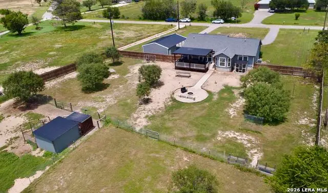 866 Sea Willow Dr, Marion, TX 78124 - #2