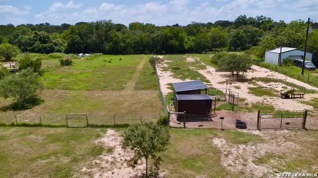 866 Sea Willow Dr, Marion, TX 78124 - #3