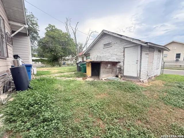 1201 Burnet St, San Antonio, TX 78202 - #3
