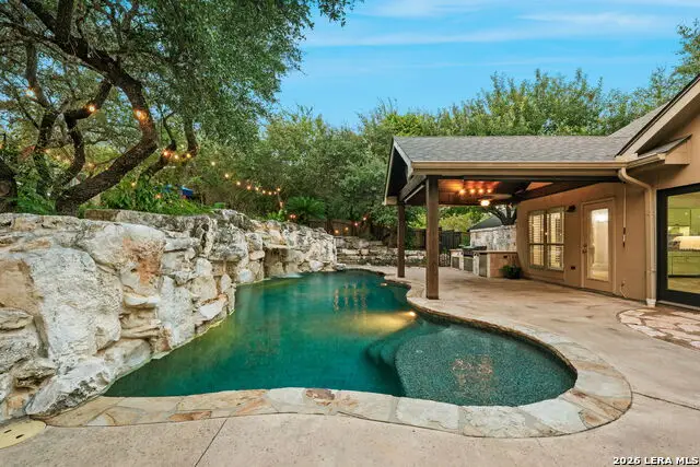 8255 Colonial Woods, Boerne, TX 78015 - #3