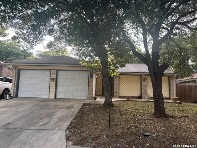 9715 Woodland Hls, San Antonio, TX 78250 - #1