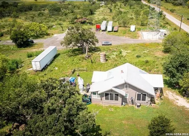 181 Pine Meadow Rd, Seguin, TX 78155 - #2