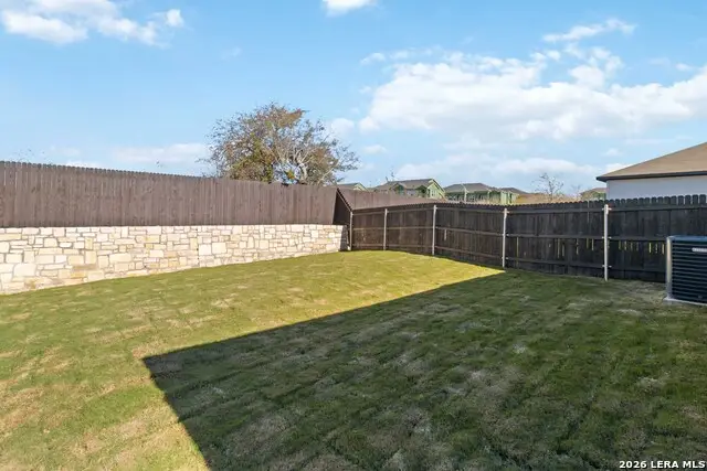 1021 Staglin St, Buda, TX 78610 - #3