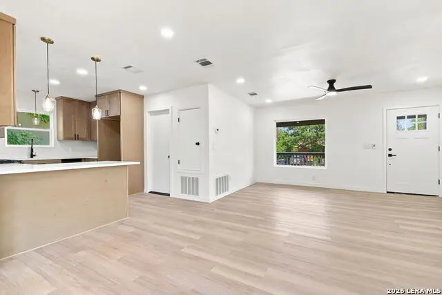 222 Belfast, San Antonio, TX 78209 - #3