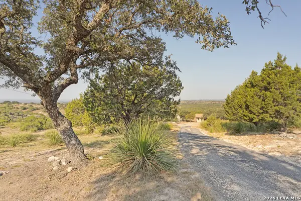 186 Seven Sisters Dr, Boerne, TX 78006