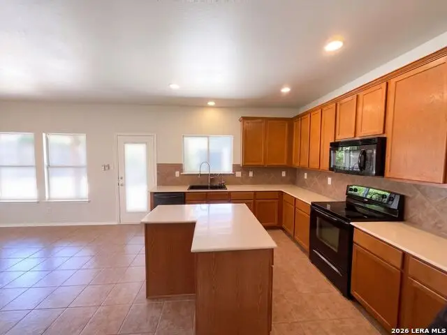 137 Deerwood Oaks, Boerne, TX 78006 - #2