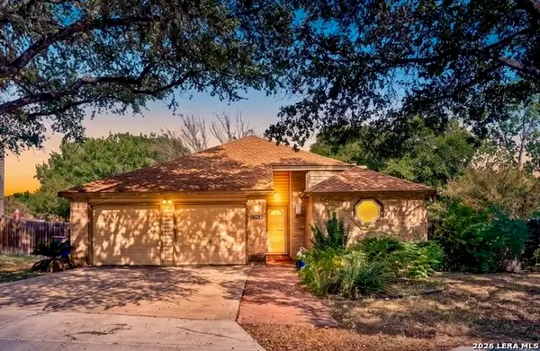 13611 Bell Dr, San Antonio, TX 78217