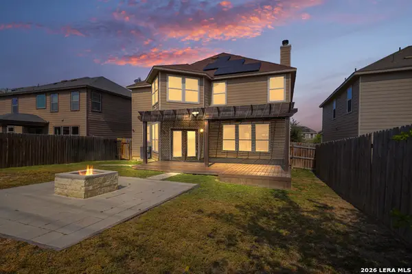 1311 Plaza Lake Dr, San Antonio, TX 78245