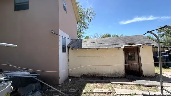 1016 N San Jacinto St, San Antonio, TX 78207