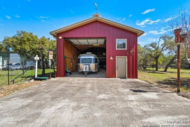 2365 Lakeshore Dr, Canyon Lake, TX 78133 - #3