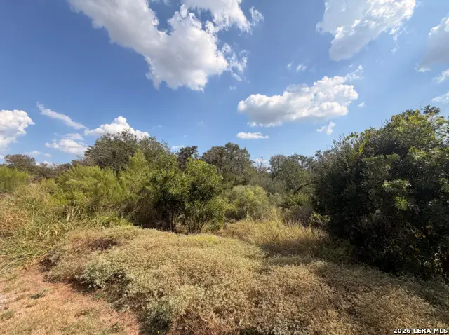13 Private St, San Antonio, TX 78223 - #2