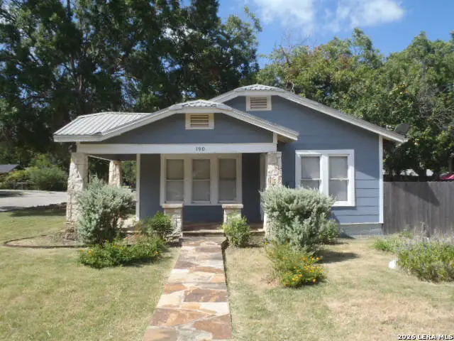 190 S Chestnut Ave, New Braunfels, TX 78130 - #1