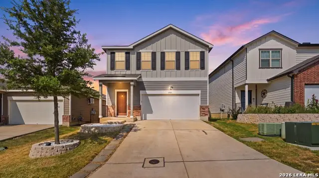 4925 Hallies Garden, Saint Hedwig, TX 78152 - #1