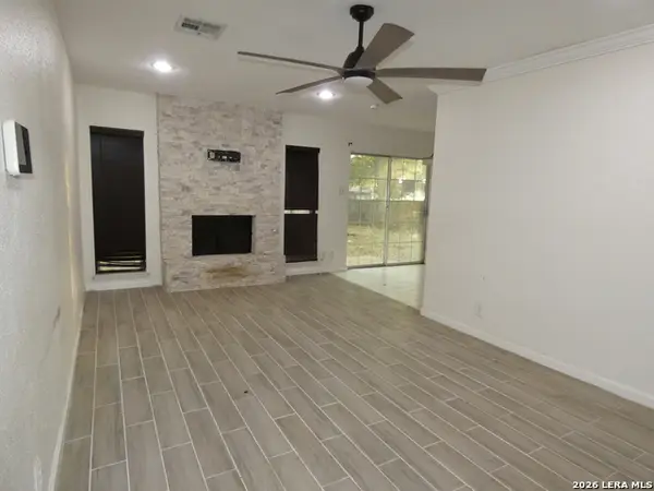6806 Laguna Verde, San Antonio, TX 78239