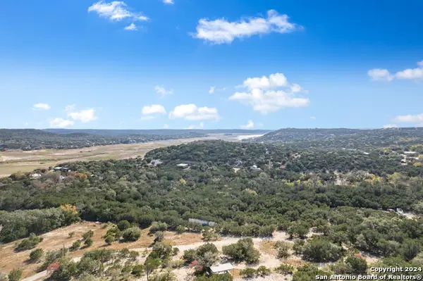 0 15th St, Bandera, TX 78003