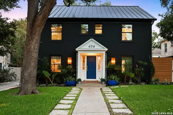 434 Thelma Dr, Olmos Park, TX 78212
