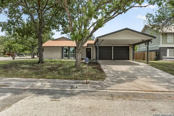 7014 Gary Player St, San Antonio, TX 78240