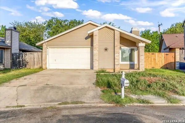 7906 Laurel Bnd, San Antonio, TX 78250