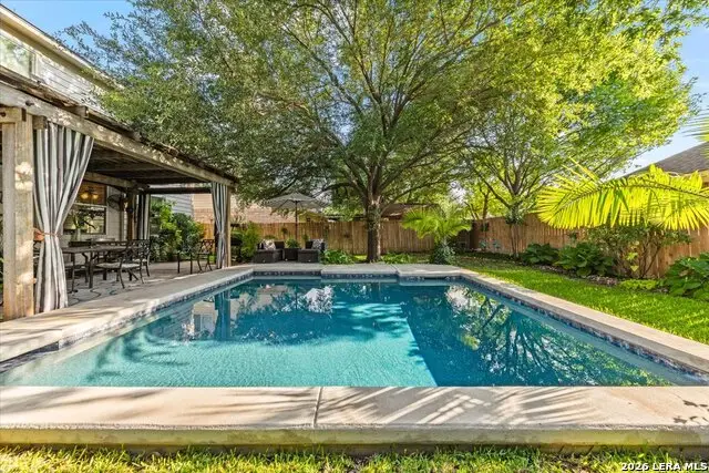 10559 Weser Ln, Helotes, TX 78023 - #1