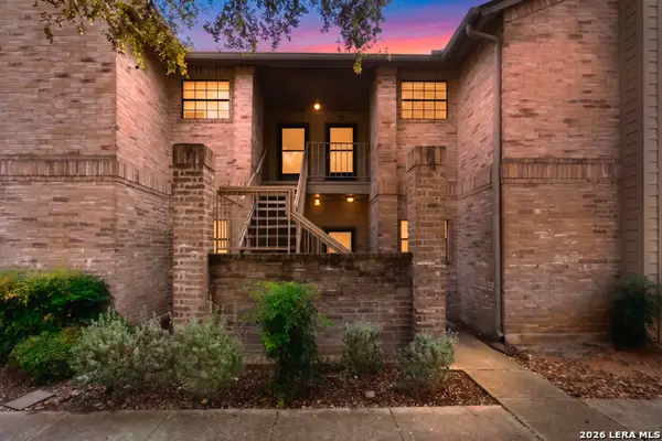 12446 Starcrest #312, San Antonio, TX 78216