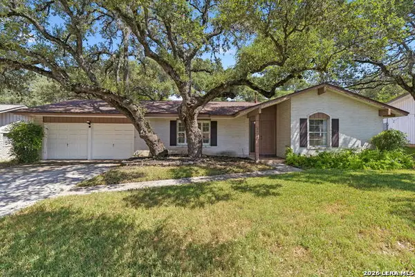 3615 Betsy Ross Dr, San Antonio, TX 78230
