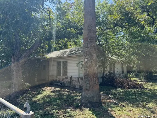 324 Peabody Ave, San Antonio, TX 78211