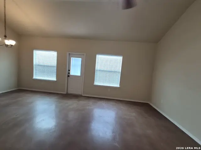 698 Saengerhalle Rd, New Braunfels, TX 78130 - #3
