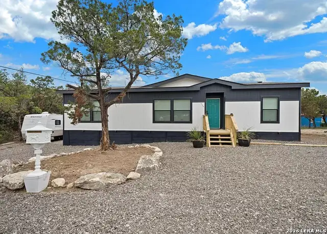 6739 Whartons Dock Rd, Bandera, TX 78003 - #1