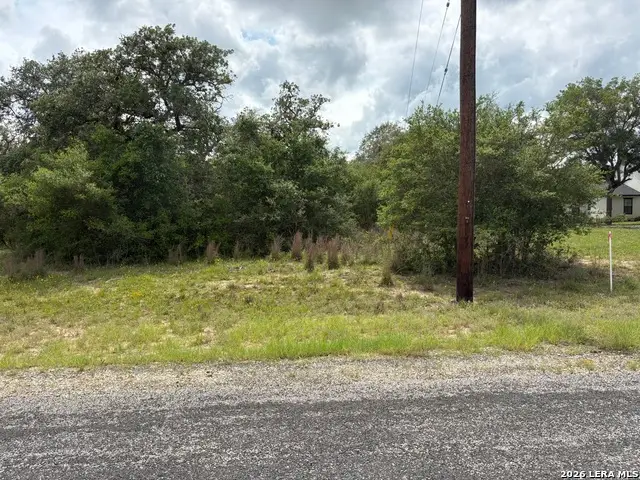 69 Powder Ridge, Luling, TX 78648 - #2