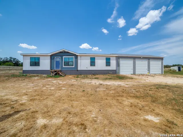 1156 Pr Vista Hills Ln, Somerset, TX 78069 - #1