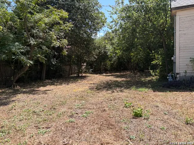 1002 Nolan St, San Antonio, TX 78202 - #2