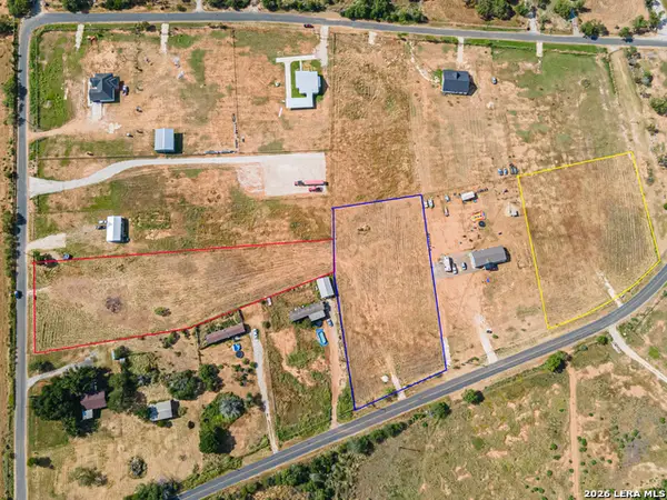 19704 Kinney Rd, Somerset, TX 78069