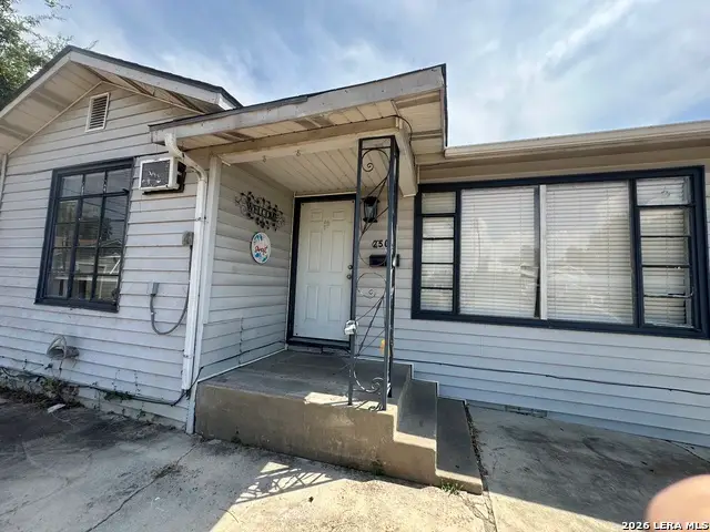 250 Golden Crown, San Antonio, TX 78223 - #3