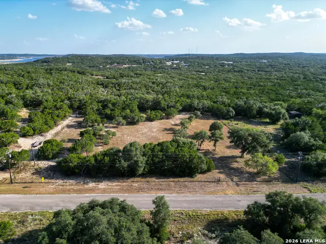 209 Lakeside Dr, Lakehills, TX 78063 - #1
